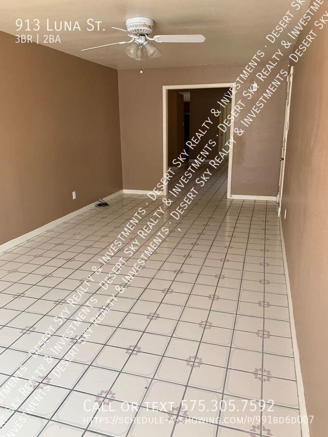 913 Luna St - Photo 2 of 14