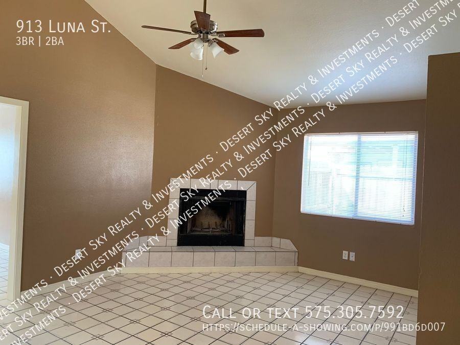913 Luna St - Photo 5 of 14