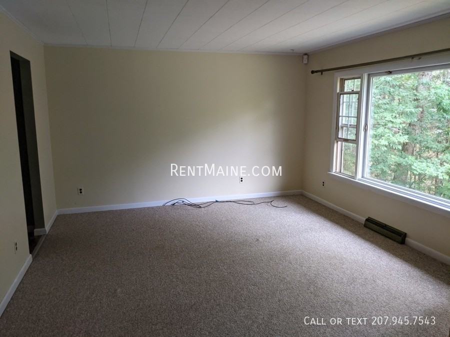 15 Hudson Rd - Photo 4 of 22