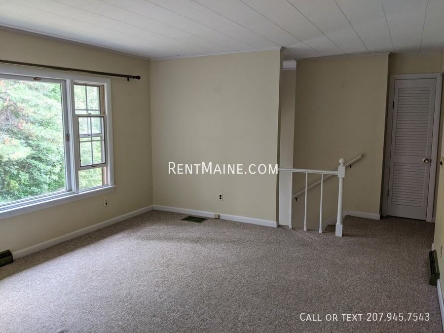 15 Hudson Rd - Photo 5 of 22