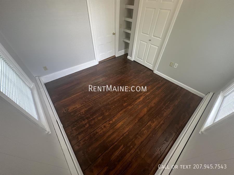 12 Patten Ct #1 - Photo 4 of 12