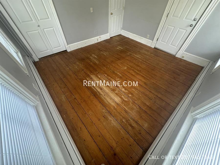 12 Patten Ct #1 - Photo 7 of 12