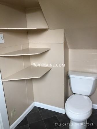 345 Hancock St Apt 2 - Photo 3 of 12