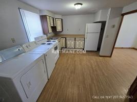 featured image of 324 Grove St