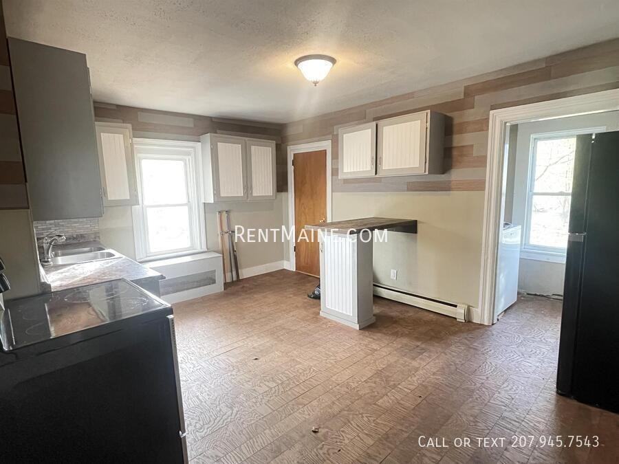 8 Chambers St - Photo 2 of 10