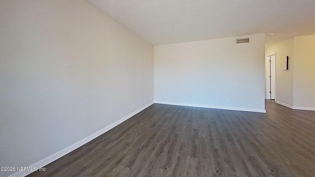 2216 Spring Park Rd #9 - Photo 2 of 16
