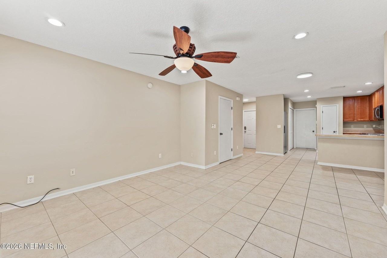 4613 Gerber Ct - Photo 6 of 23