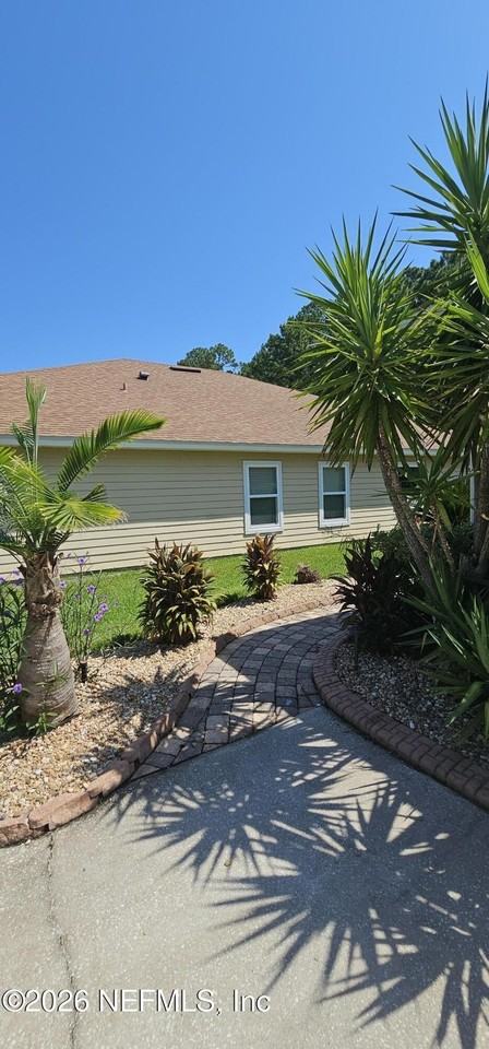 3349 Warnell Dr - Photo 4 of 32