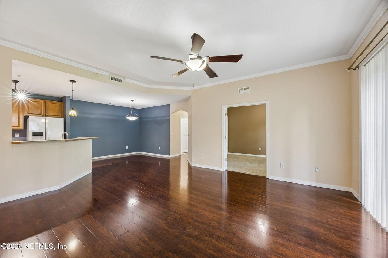 785 Oakleaf Plantation Pkwy #1612 - Photo 6 of 45