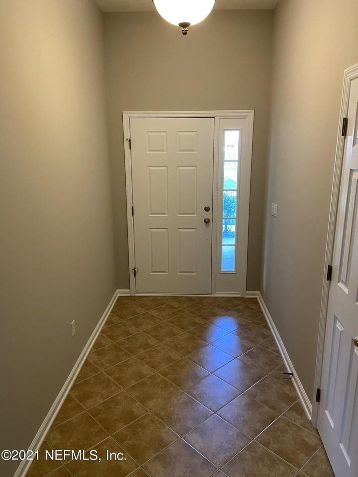 6332 Morse Ave - Photo 2 of 22