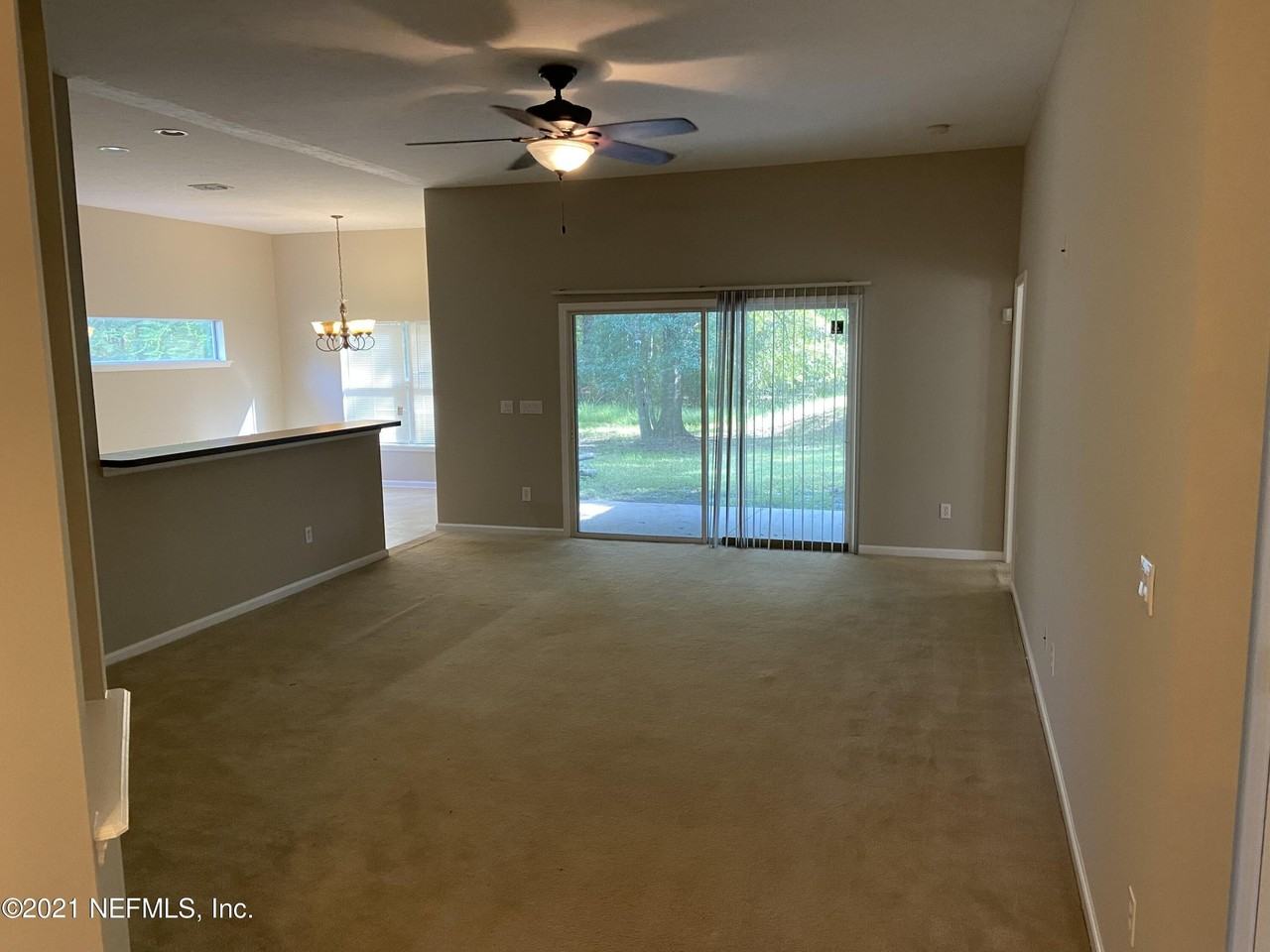 6332 Morse Ave - Photo 3 of 22