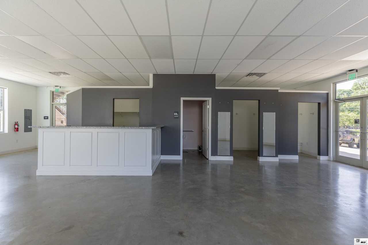 117 Pelican Blvd - Photo 3 of 9