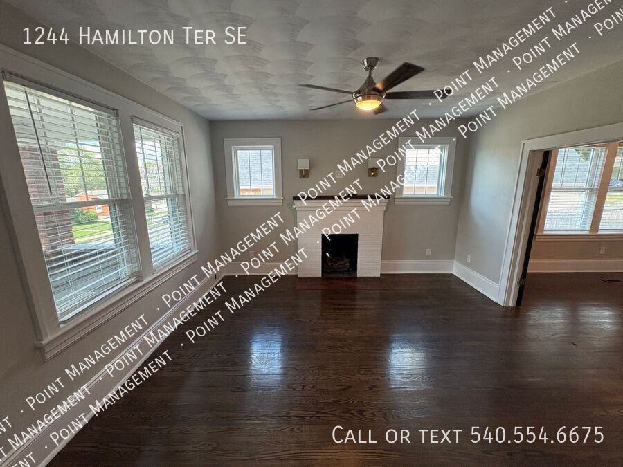 1244 Hamilton Ter Se - Photo 7 of 16