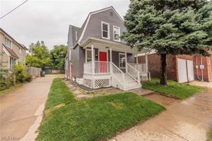 featured image of 1558 Winchester Ave
