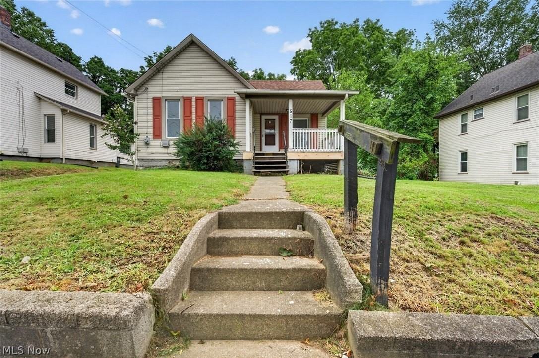 517 Brown St - Photo 4 of 37