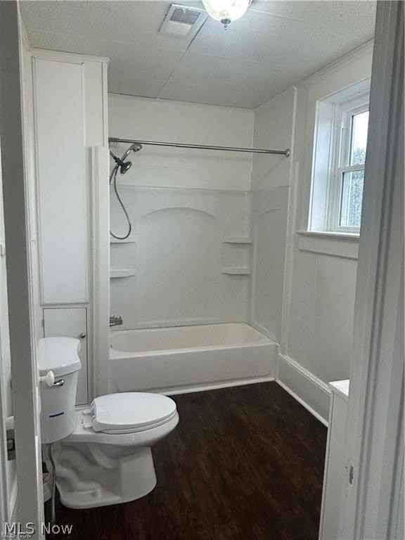 501 Main St - Photo 6 of 8