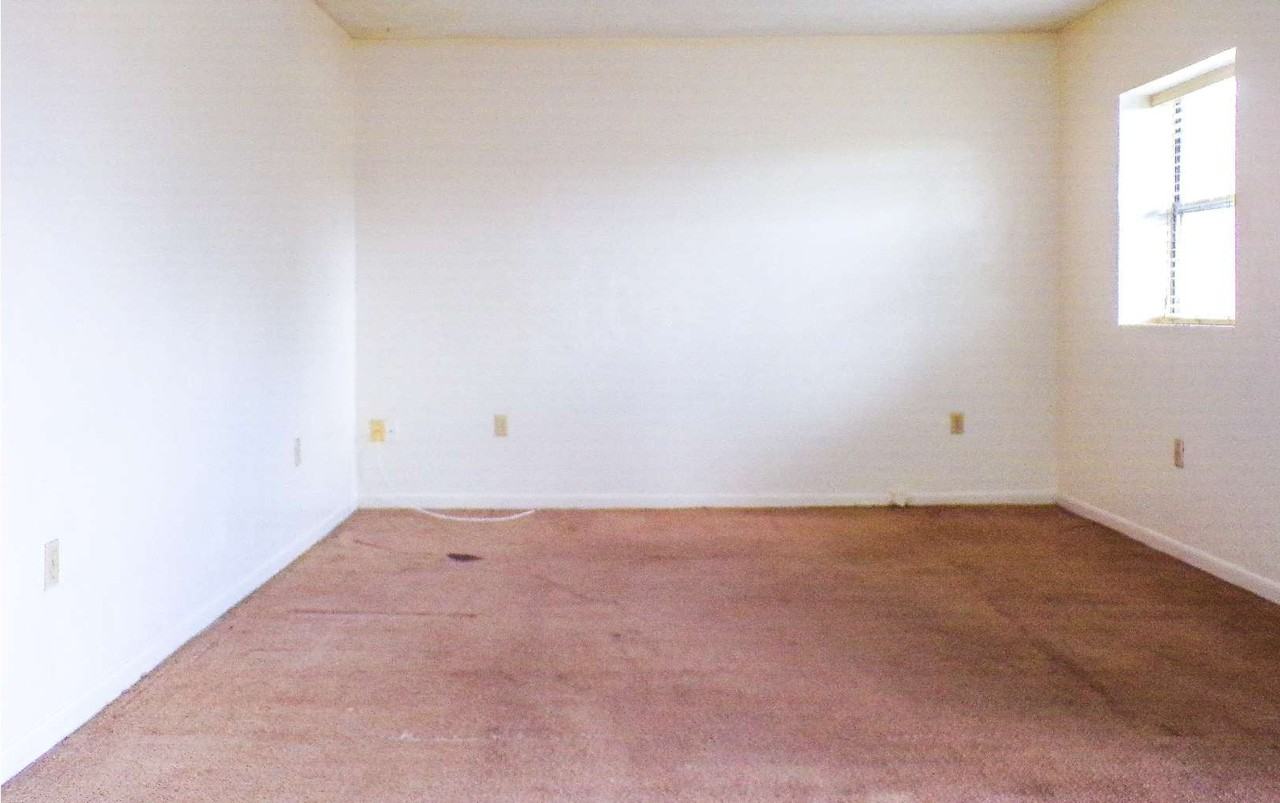 2584 S Marion Ave Apt 101 - Photo 4 of 5