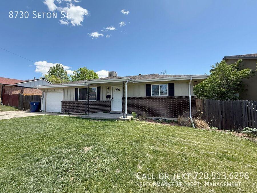8730 Seton St - Photo 2 of 31