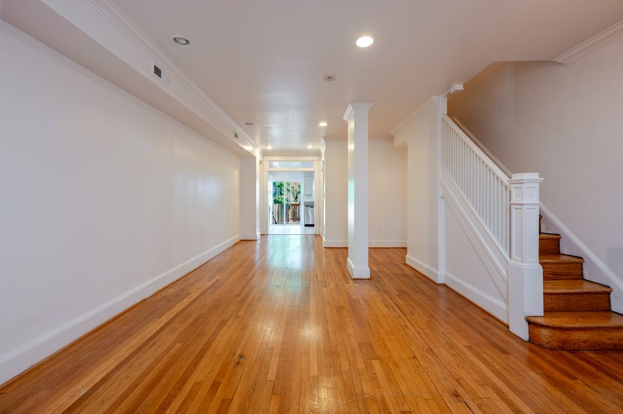 1940 Bennett Pl Ne - Photo 2 of 45