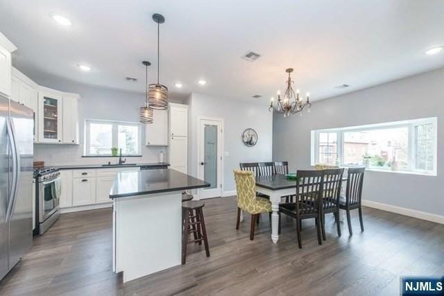 60 Garibaldi Ave #2 - Photo 2 of 18