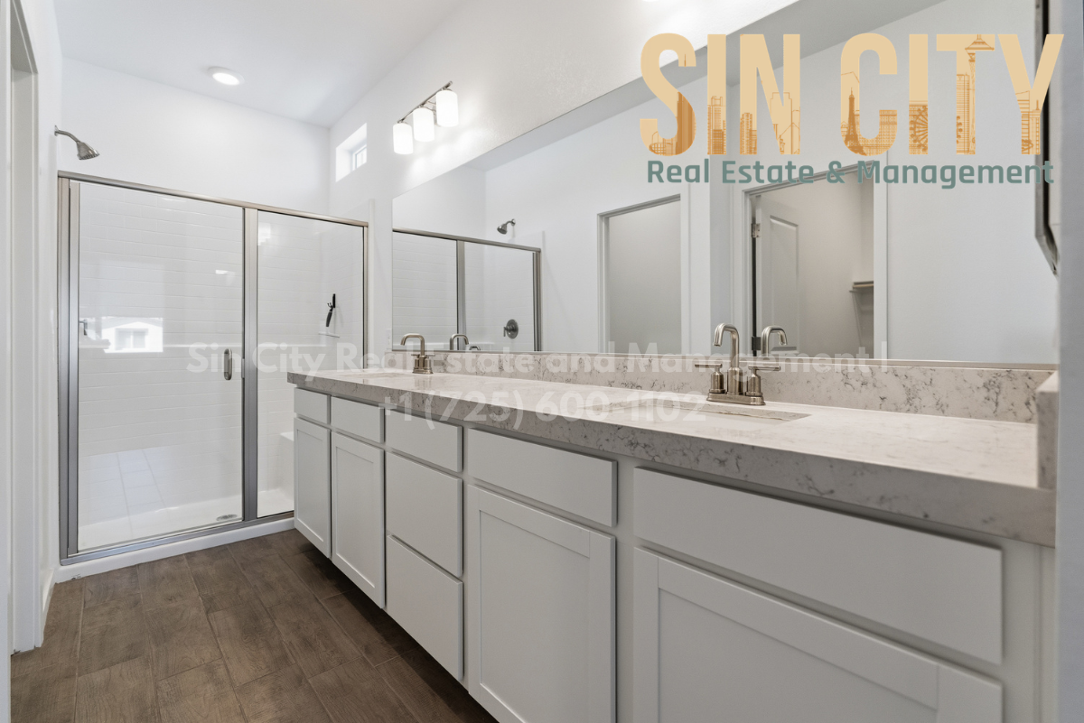 222 Krameria Ave - Photo 6 of 19
