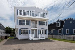 featured image of 2 Groveland St