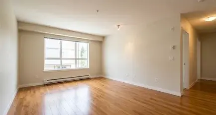 1114 N Lancaster Ave - Photo 3 of 4