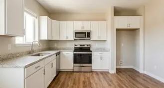 812 Comal St - Photo 1 of 1