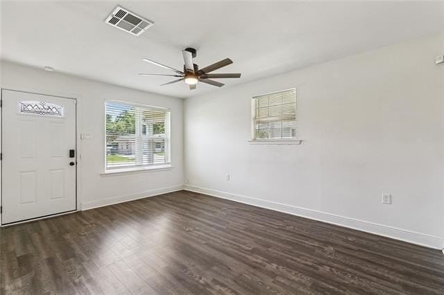 1536 Redwood Dr - Photo 4 of 15