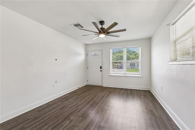 1536 Redwood Dr - Photo 5 of 15