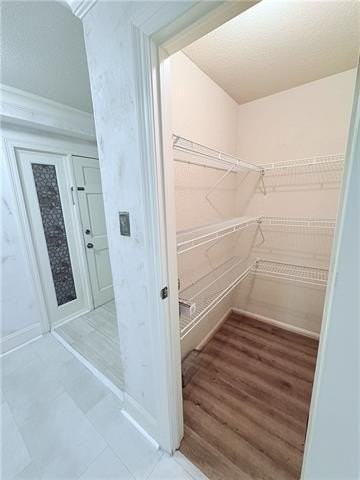 222 London Ave #110 - Photo 3 of 16