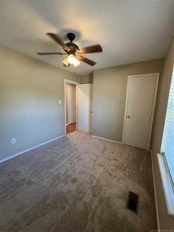 538 E 138th Pl - Photo 7 of 14