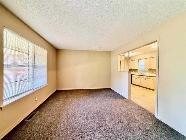 12047 E 34th St - Photo 2 of 12