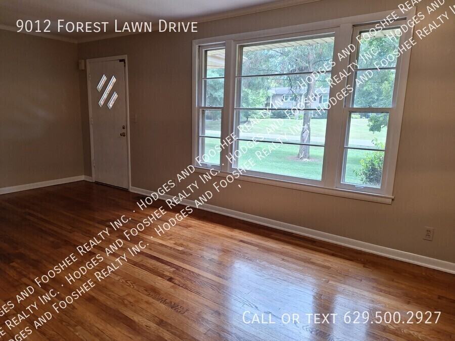 9012 Forest Lawn Dr - Photo 5 of 12