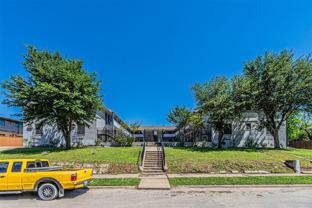 602 N Lancaster Ave - Photo 1 of 1
