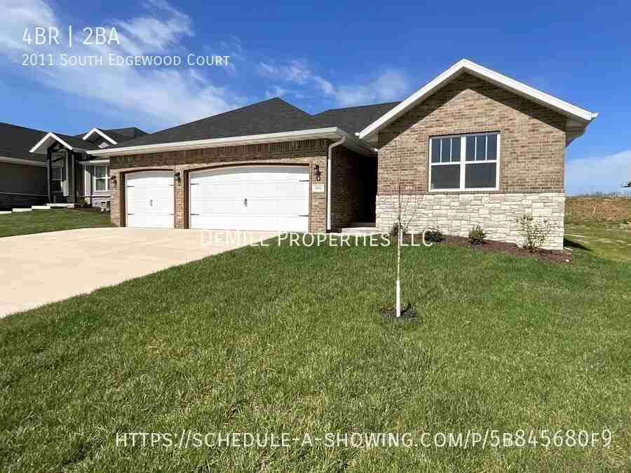 2011 S Edgewood Ct - Photo 2 of 32