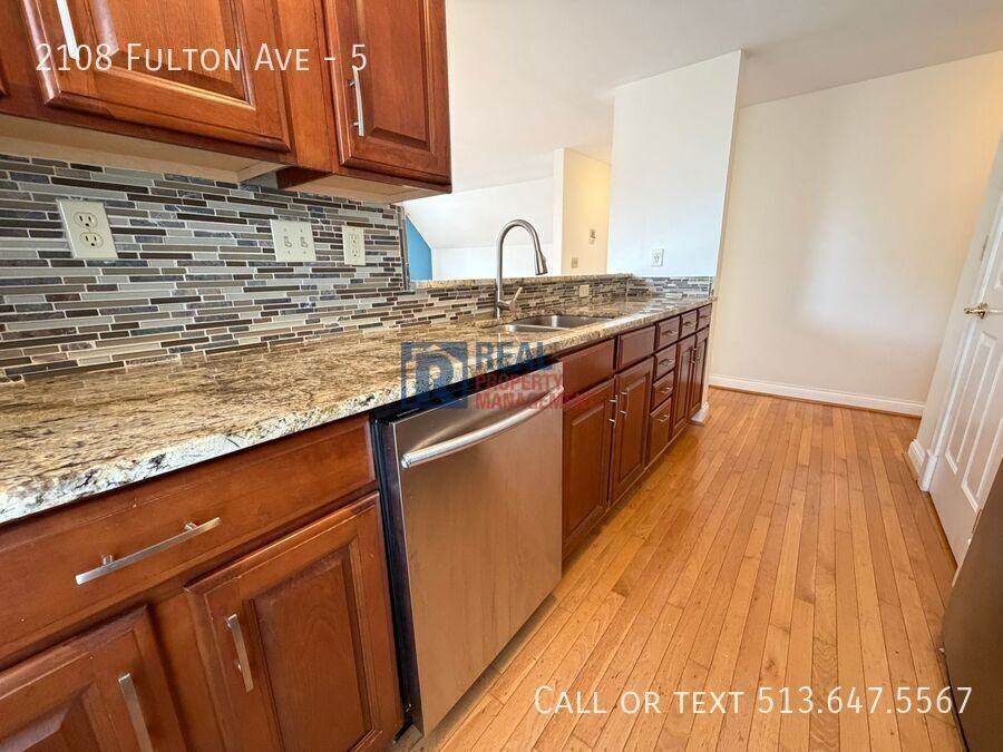 2108 Fulton Ave #5 - Photo 3 of 16