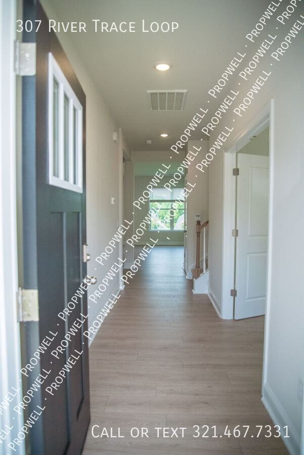 307 River Trace Loop - Photo 4 of 39