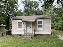 featured image of 914 E Tahlequah Ave #1