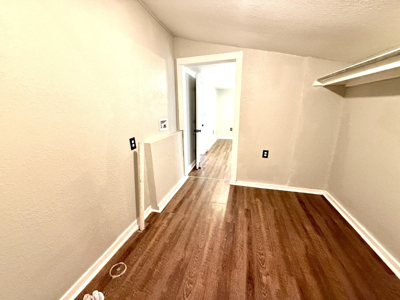 1001 Bailey St Se #1 - Photo 4 of 16