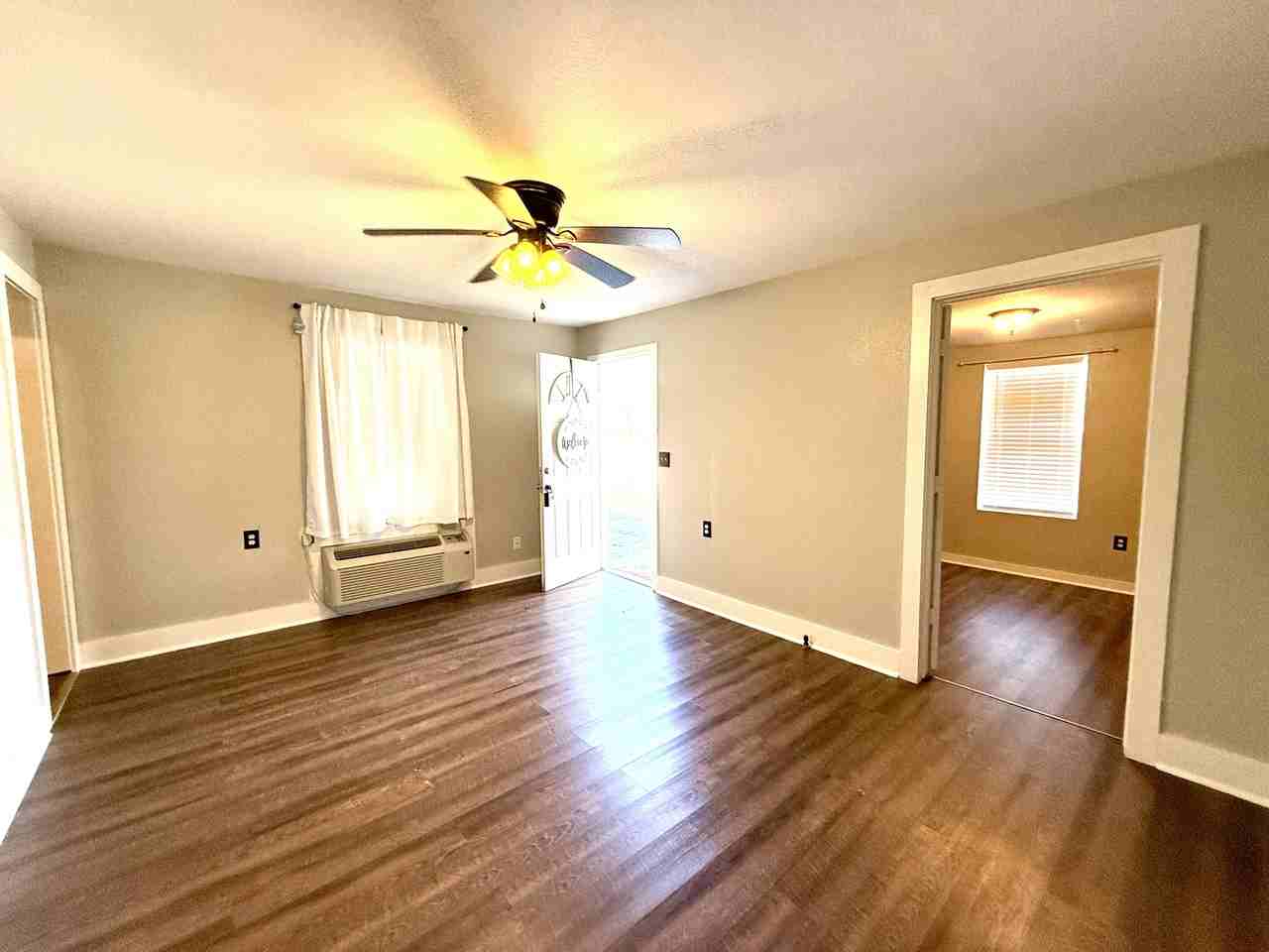 1001 Bailey St Se #1 - Photo 6 of 16