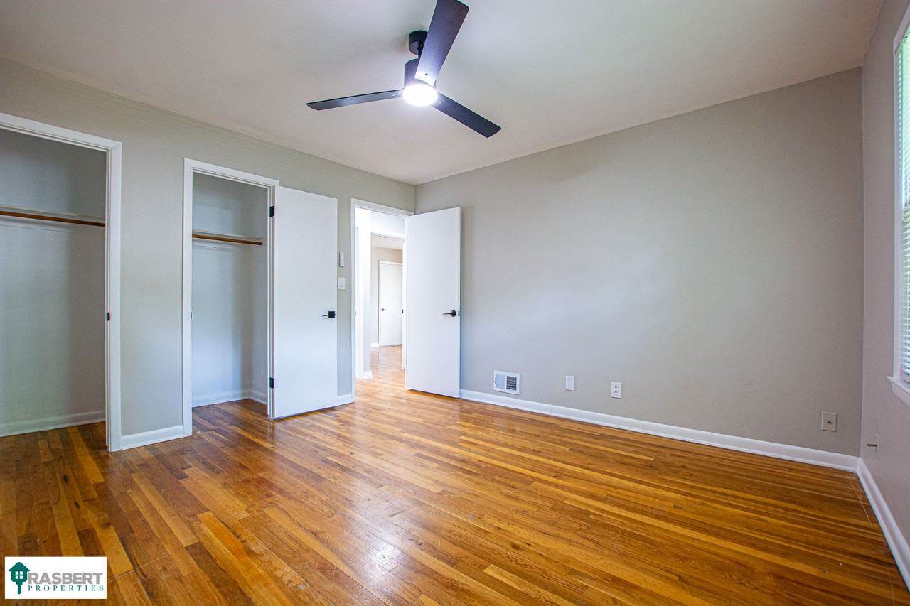 5808 Western Ave #2 - Photo 7 of 13