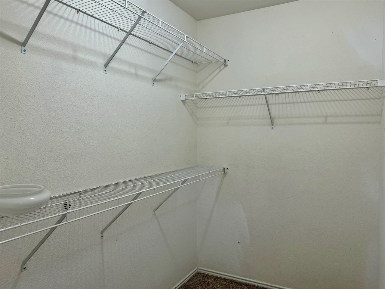1713 Elm St - Photo 6 of 13