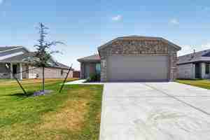featured image of 2213 Neyland Dr