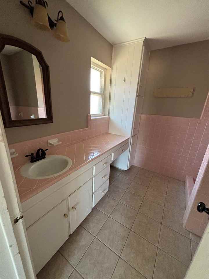 627 S Rough Creek Ct - Photo 4 of 23