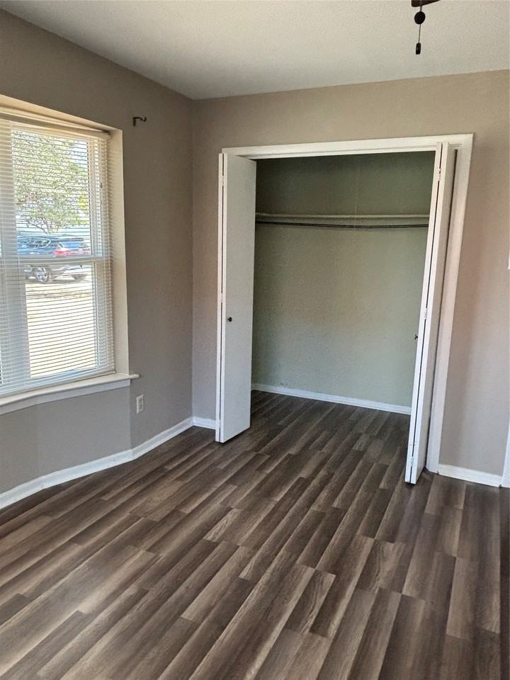 627 S Rough Creek Ct - Photo 5 of 23