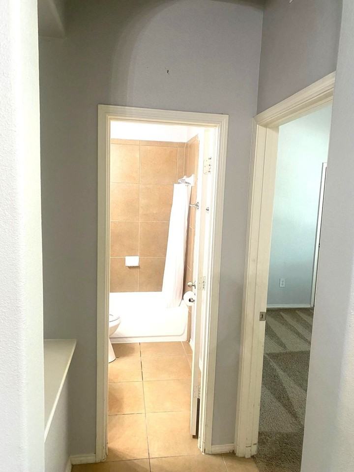 13372 Mannheim Dr - Photo 4 of 5