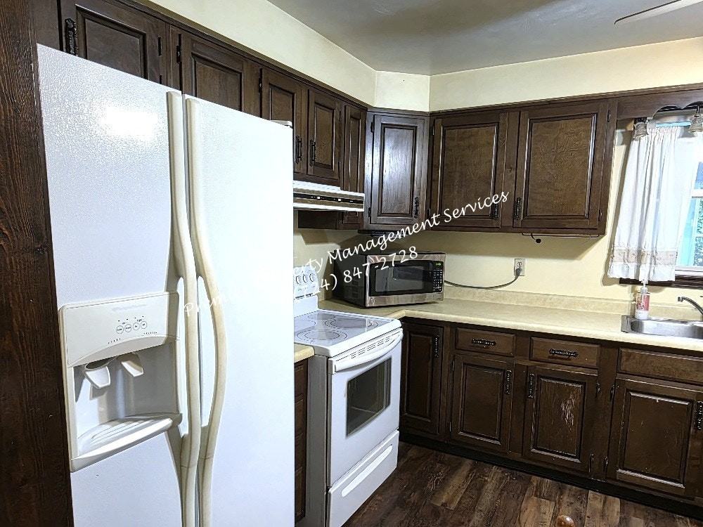 2153 Mount Jackson Road - Photo 3 of 22