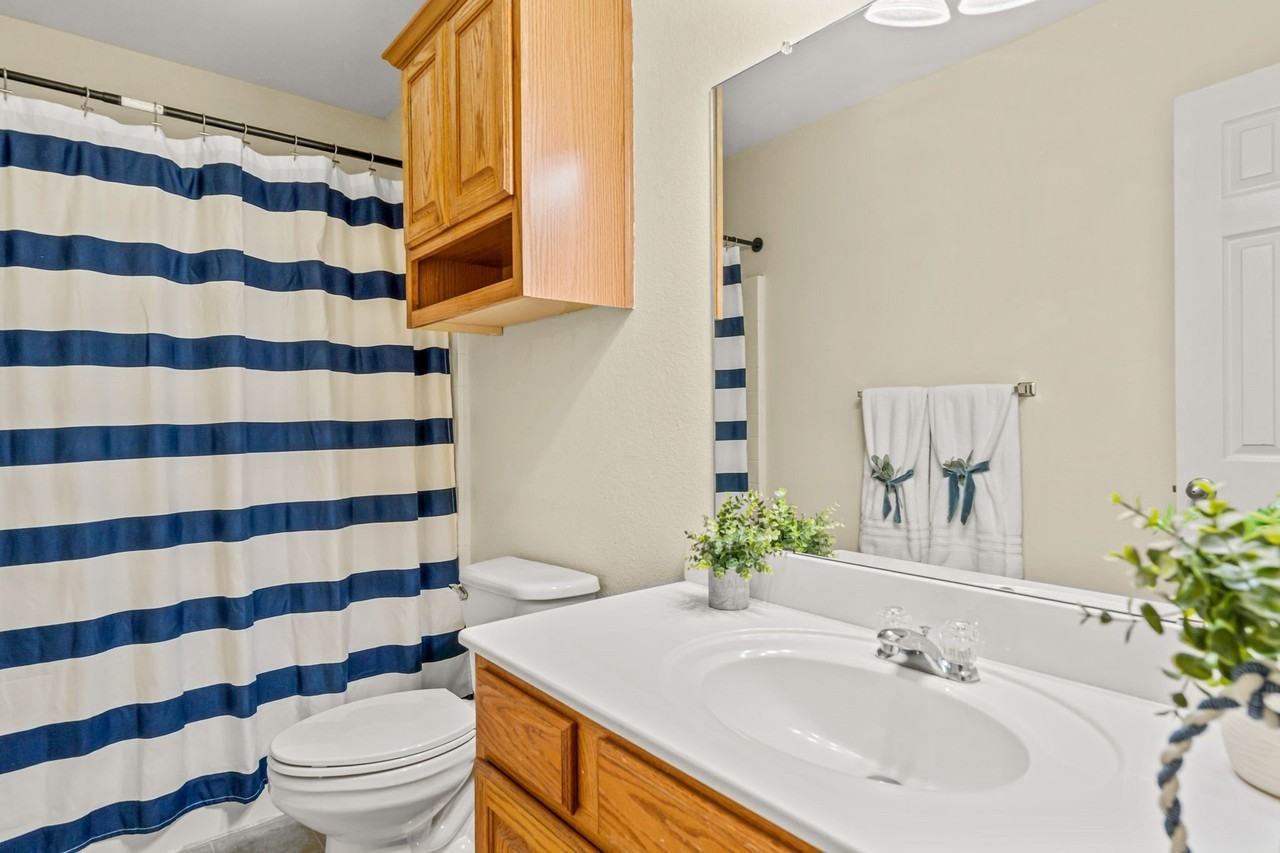 502 S Main St #B - Photo 7 of 25