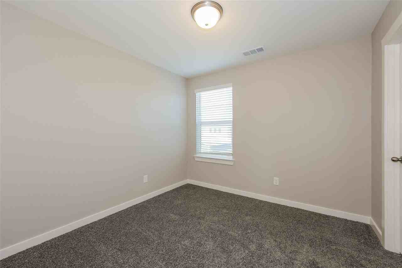 725 Painted Loon Dr - Photo 6 of 22
